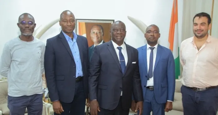 penurie-dhuile-de-table-sur-le-marche-le-gouvernement-explique-et-rassure