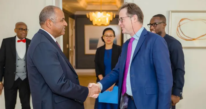connexion-internet-patrick-achi-simpregne-du-projet-2-africa