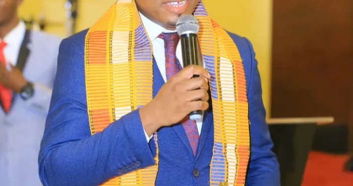 cote-divoire-grand-prix-life-builders-2022-isaac-tchere-obtient-le-grand-prix-du-secteur-immobilier