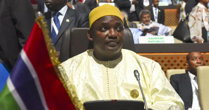 gambie-adama-barrow-echappe-a-un-putsch