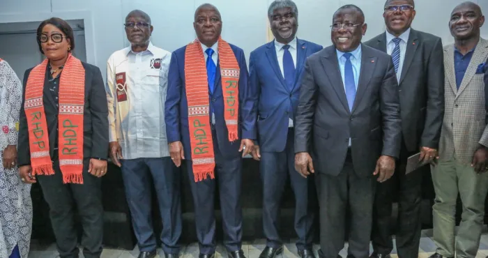 ralliement-au-groupement-des-houphouetistes-ndohi-raymond-et-le-maire-de-guiberoua-virent-au-rhdp