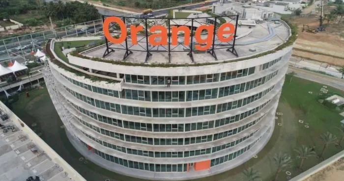 cotation-boursiere-orange-cote-divoire-admis-a-la-cote-de-la-brvm-avec-1-431-23-milliards-fcfa