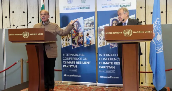 inondation-au-pakistan-une-aide-de-9-milliards-de-dollars-pour-reconstruire-le-pays