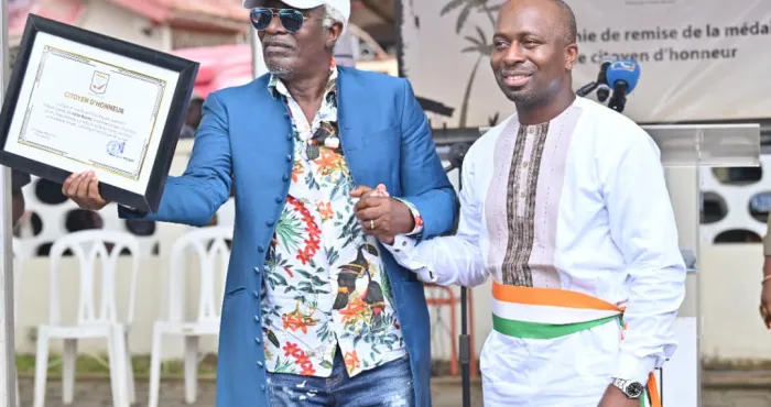 commune-de-grand-bassam-alpha-blondy-eleve-a-la-dignite-de-citoyen-honoraire