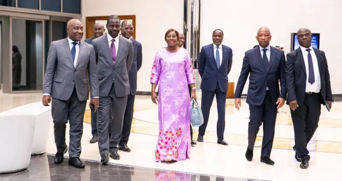 emirats-arabes-unis-la-ministre-detat-kandia-camara-rencontre-la-diaspora-ivoirienne