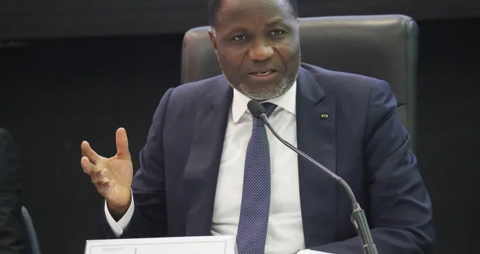 mines-petrole-et-energie-le-ministre-sangafowa-coulibaly-appelle-a-la-mobilisation-des-collaborateurs-pour-des-resultats-excellents-en-2023