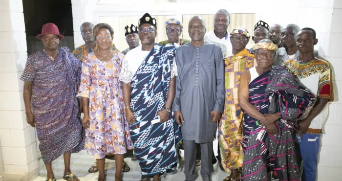 bouake-amadou-kone-echange-avec-les-chefs-de-la-tribu-apkatoufoue-la-jeunesse-musulmane-des-doctorants-et-un-collectif-detudiants