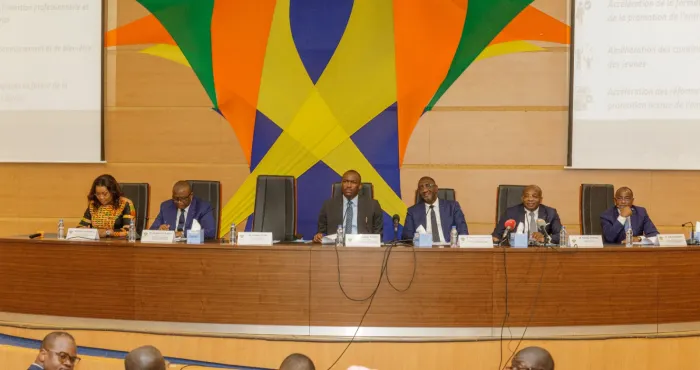 consultations-populaires-autour-de-lannee-de-la-jeunesse-ce-quattendent-les-jeunes-du-secteur-informel