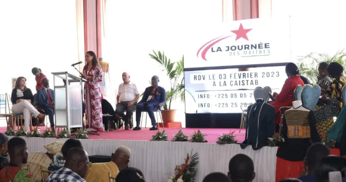 mode-journee-des-maitres-francoise-remarck-exhorte-les-createurs-a-partager-leurs-savoirs