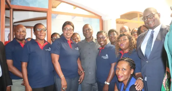 cote-divoire-campagne-de-securite-routiere-le-ministre-amadou-kone-en-immersion-au-centre-dappel-gratuit-1302