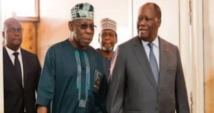 audiences-du-chef-de-letat-olusegun-obasanjo-salue-le-leadership-du-president-ouattara