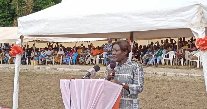 inauguration-du-college-dominique-ouattara-de-ouragahio-mariatou-kone-exhorte-les-acteurs-pour-une-ecole-de-qualite
