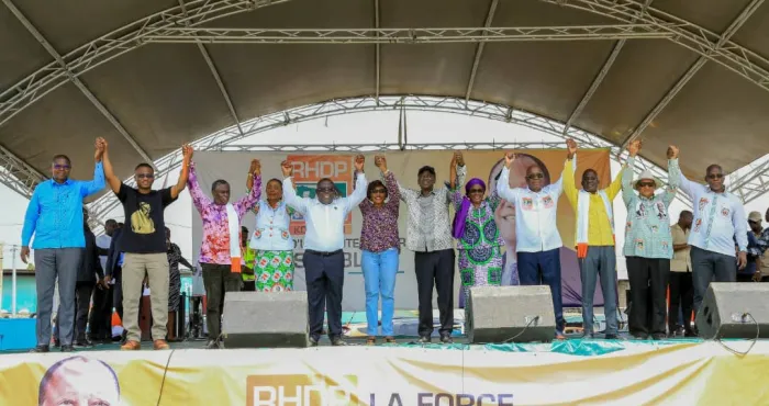 celebration-du-ralliement-de-lex-maire-de-koumassi-au-rhdp-ahoussou-jeannot-et-cisse-ibrahima-bacongo-confient-une-importante-mission-a-ndohi-raymond
