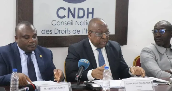 communication-audiovisuelle-la-haca-fait-le-point-des-medias-autorises