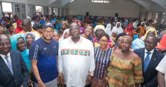 elections-municipales-tchagba-laurent-met-les-jeunes-de-marcory-en-mission