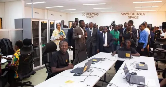 enseignement-superieur-le-laboratoire-de-fabrication-numerique-de-linphb-inaugure