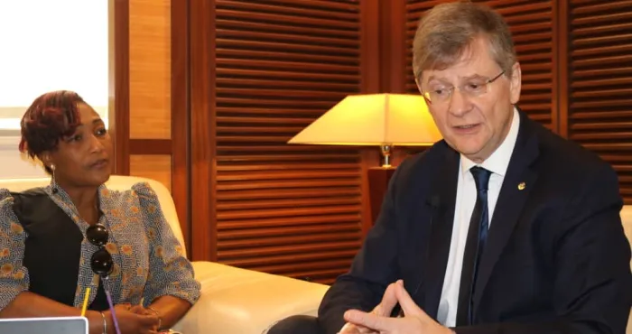 prix-marie-lor-divoire-robert-carle-empereur-presente-les-enjeux-de-la-seconde-edition