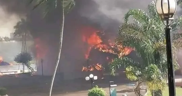 hotel-du-golf-un-incendie-ravage-tout-le-materiel-des-banquets