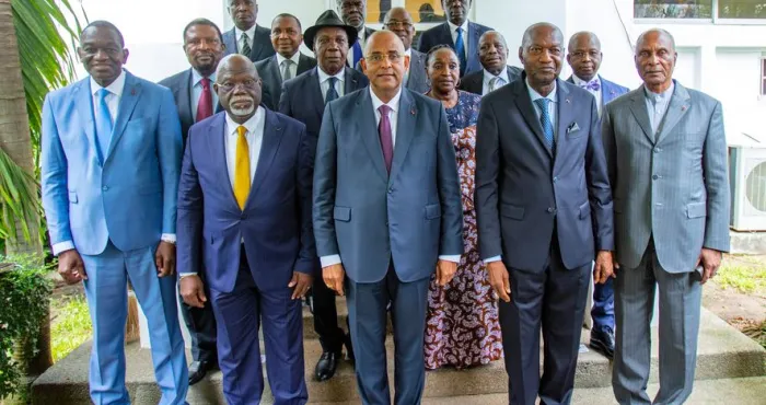 apres-leur-nomination-les-12-ministres-gouverneurs-recus-par-patrick-achi