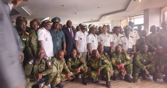 affaires-maritimes-amadou-kone-ouvre-les-portes-de-la-dgamp-aux-117-militaires-reconvertis-aux-affaires-maritimes