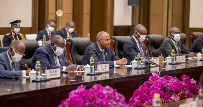 forum-economique-de-boao-pour-lasie-patrick-achi-invite-les-chinois-a-investir-en-cote-divoire