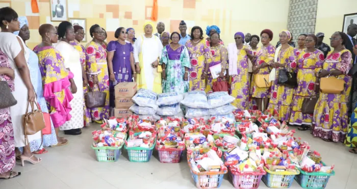 solidarite-mme-vagondo-vole-au-secours-de-118-veuves