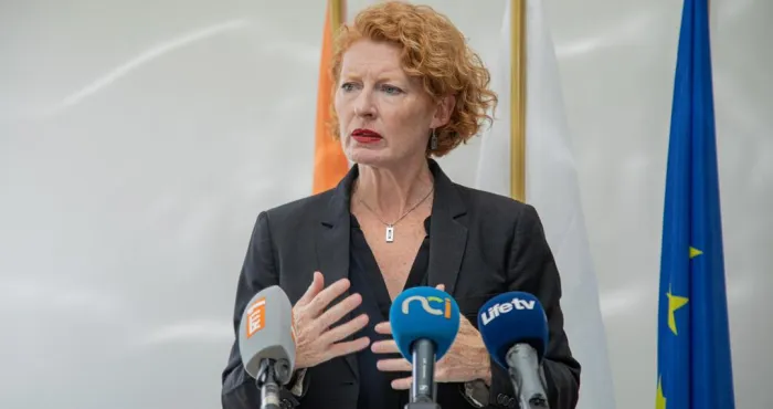 cooperation-cote-divoire-union-europeenne-jane-feehan-cheffe-du-pole-regional-pour-lafrique-de-la-bei-presente-les-priorites-pour-la-cote-divoire