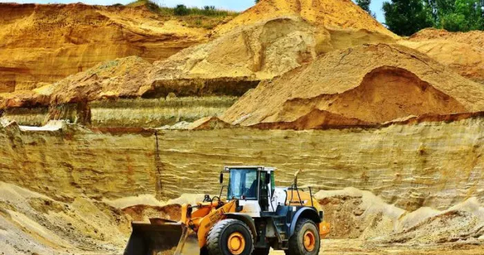 apres-le-cacao-le-caoutchouc-le-cajou-le-grand-defi-de-la-cote-divoire-pour-le-secteur-minier