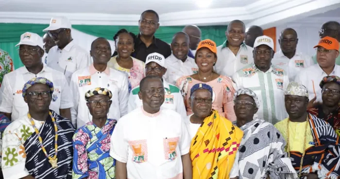 a-trois-mois-des-elections-locales-du-2-septembre-ce-quahoussou-jeannot-a-confie-aux-800-chefs-traditionnels-du-gbeke