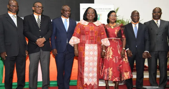 fonction-publique-150-agents-distingues-et-leur-merite-reconnu