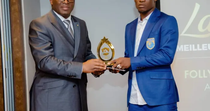 2e-edition-des-etoiles-du-football-ivoirien-ouattara-brahima-et-gnaly-grawa-estelle-les-meilleurs