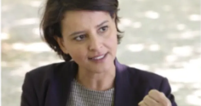 engagement-des-jeunes-en-politique-najat-vallaud-belkacem-plaide-pour-les-femmes