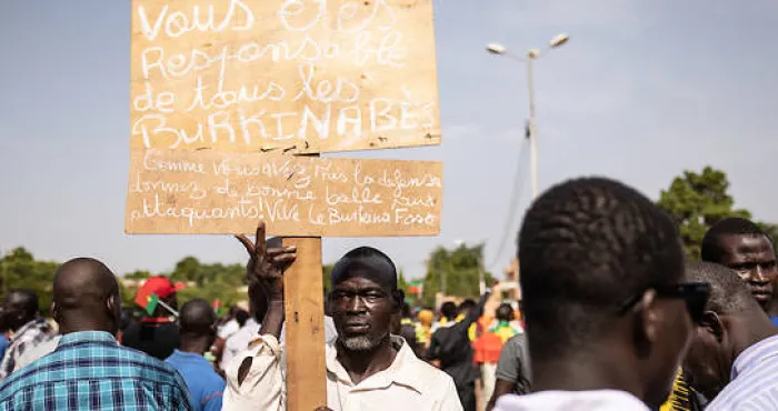 burkina-faso-la-colere-monte-face-aux-attaques-djihadistes
