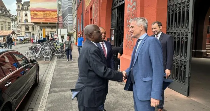 cooperation-yopougon-fait-son-jumelage-avec-une-commune-suisse