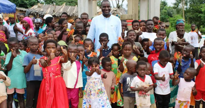alpha-sanogo-concretise-le-reve-de-tiassale-cinq-forages-hydrauliques-et-une-cantine-scolaire-inaugures