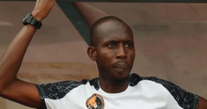 mouna-fc-encadrement-technique-boudo-mory-quitte-le-club-pour-lalgerie