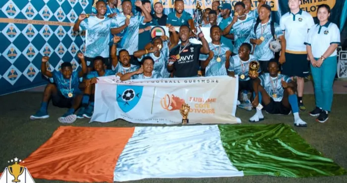 tournoi-international-de-dubai-lecole-de-football-guesmone-remporte-le-trophee