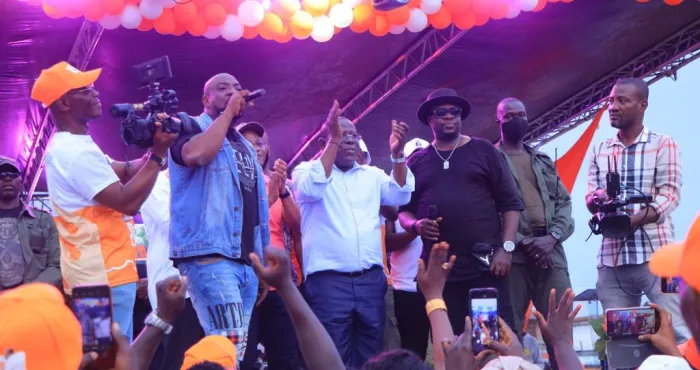 koumassi-apres-sa-reelection-cisse-bacongo-remercie-les-populations-par-un-concert-geant
