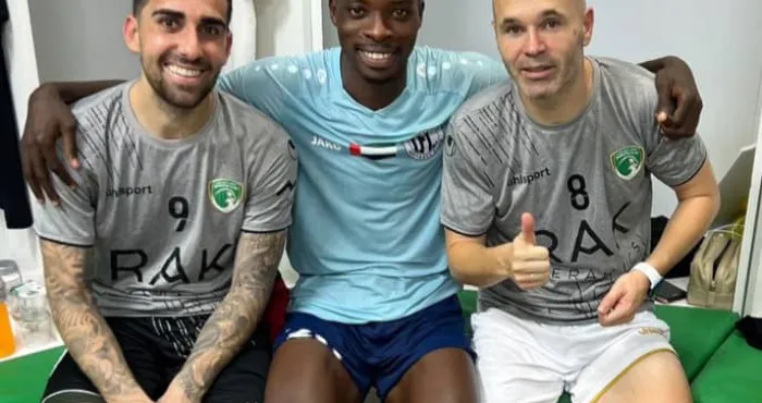 united-fc-de-dubai-malick-afils-atanda-seduit-andreas-iniesta