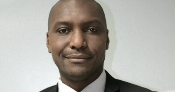interview-adam-khalil-journaliste-et-membre-du-jury-du-ballon-dor-le-ballon-dor-france-football-est-lun-des-prix-les-plus-credibles-au-monde