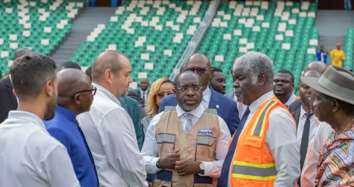 stade-olympique-alassane-ouattara-robert-beugre-mambe-aux-entreprises-faites-tres-attention-nous-allons-veiller-a-tous-les-details