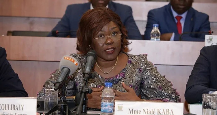 assemblee-nationale-les-deputes-approuvent-un-budget-de-pres-de-26-milliards-soumis-par-niale-kaba