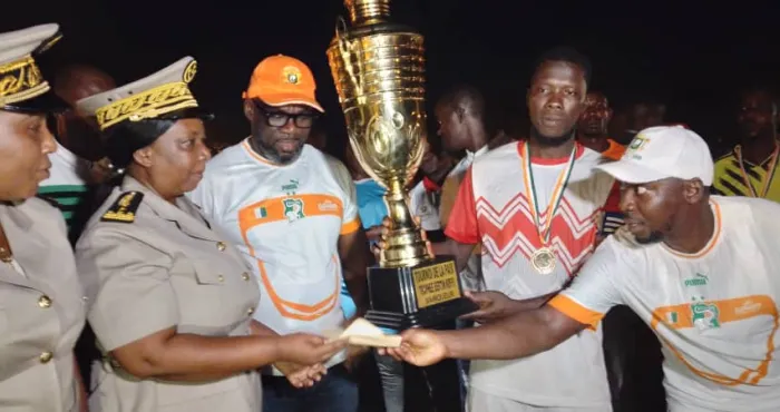 botro-kouadiokro-sadjuge-le-trophee-de-la-paix-bertin-koffi
