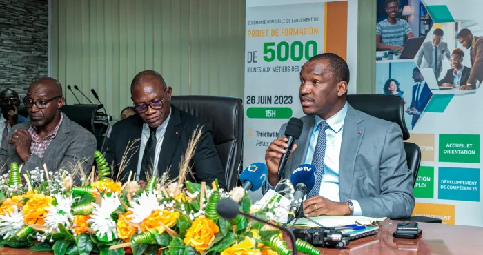 annee-de-la-jeunesse-programmes-dinsertion-professionnelle-5000-jeunes-recrutes-dans-les-metiers-des-sports