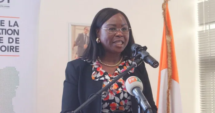 artci-la-dg-namahoua-toure-celebre-les-valeurs-du-travail