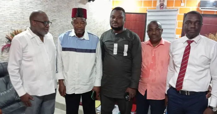 club-omnisport-de-korhogo-ouattara-bakary-va-passer-la-main-a-malick-tohe-et-suspend-lencadrement-technique