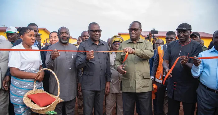 cote-divoire-port-sec-de-ferkessedougou-les-populations-impactees-par-le-projet-recoivent-loges