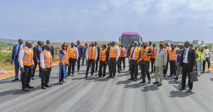 infrastructures-routieres-robert-beugre-mambe-annonce-louverture-de-la-y4-et-du-4e-pont