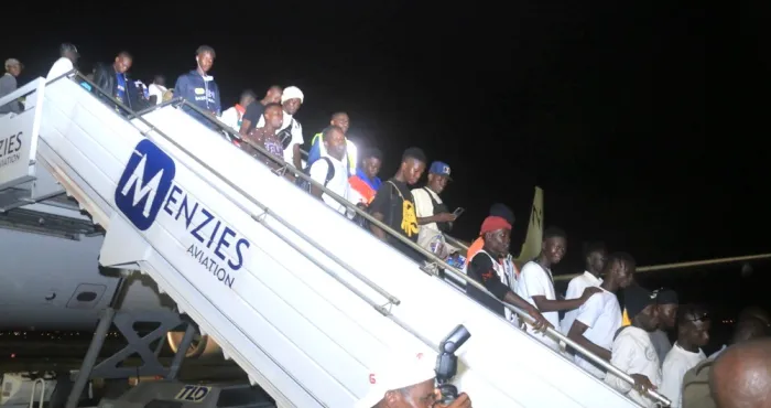 lutte-contre-limmigration-irreguliere-le-gouvernement-facilite-le-retour-de-157-ivoiriens-du-niger