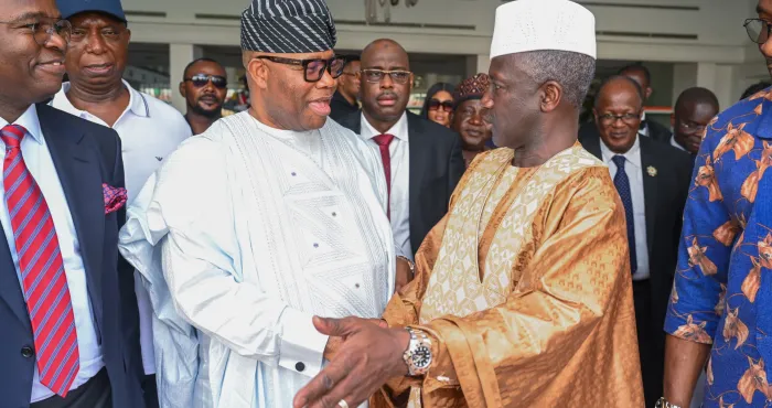 en-visite-chez-le-president-adama-bictogo-le-president-du-senat-du-nigeria-salue-lefficacite-de-la-diplomation-parlementaire-ivoirienne
